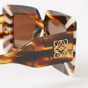 LOEWE brown tortoiseshell Striped square acetate sunglasses LOEWE EYEWEAR + Paula main image 4